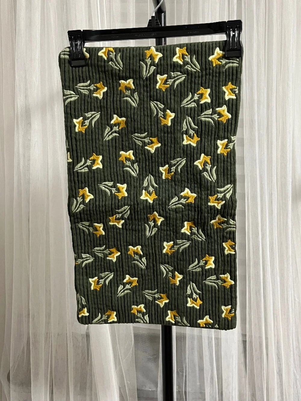 West Elm. Maggie Haddley Tossed Tulib Pillow Cover. Sz. 12